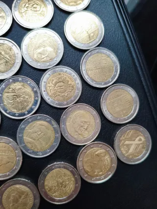 Lote 30 monedas 2€ conmemorativas