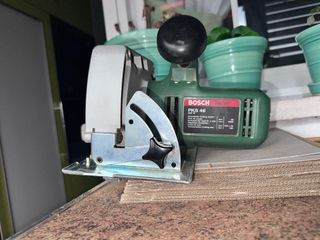 Mesa para sierra circular Bosch 600W