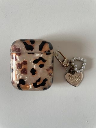 "Pack 7 fundas AirPods"