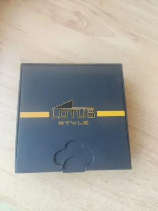 Pulsera Lotus Negra y Plateada