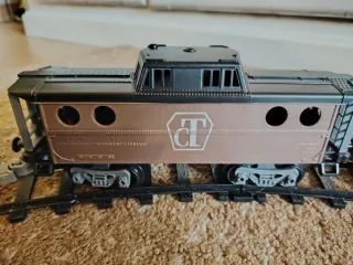 Tren con Luz, Sonido y Humo