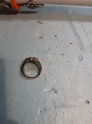 Anillo con circonitas