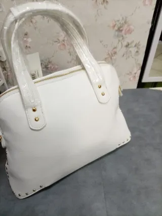 Borsa donna Cafènoir bianca con borchie oro