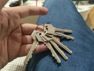 Cerrojo puerta FAC con 6 llaves