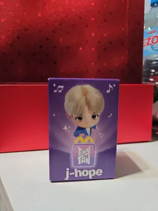 Figura Happy Meal J-hope Tiny Tan