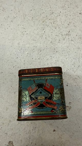 Lata Antigua Brooks & Doxey Manchester