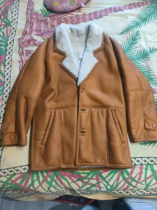 Giacca in pelle con pelliccia