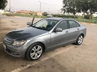 Mercedes-Benz 200 2008