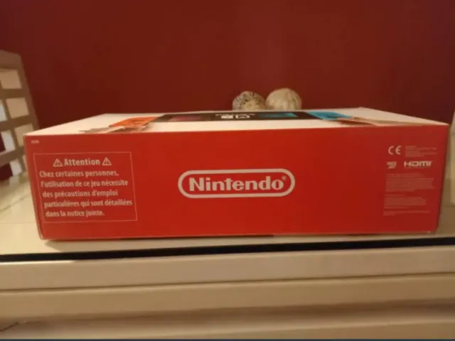 Caja Nintendo Switch (Ojo solo la caja)