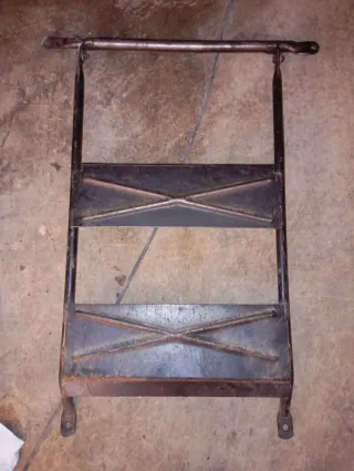 Tapa motor Mercedes MB