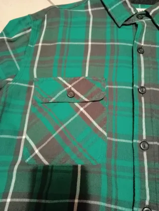 Camicia uomo a quadri verde e nero righe bianche