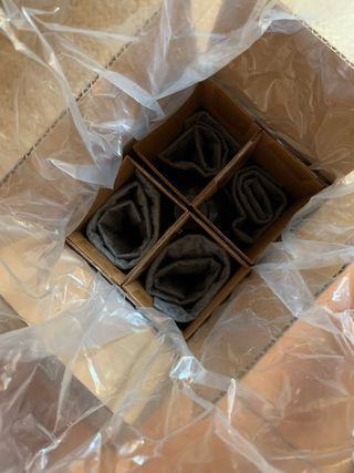 2 botellas de 1L de Tom Ford(Oud Wood y Mandarino)