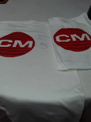 2 Camisetas Crónicas Marcianas (1con Firmas)