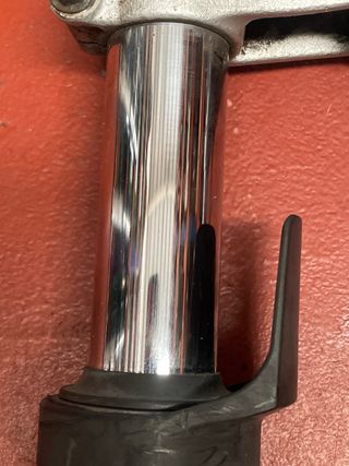 Horquilla Suzuki Burgman 650 2004 en buen estado