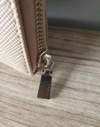 Cartera monedero Guess Rosa pálido