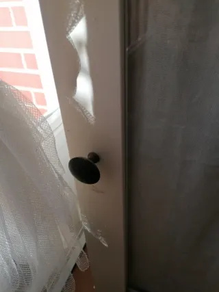 Mueble blanco para restaurar