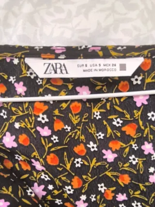 Vestido estampado floral Zara