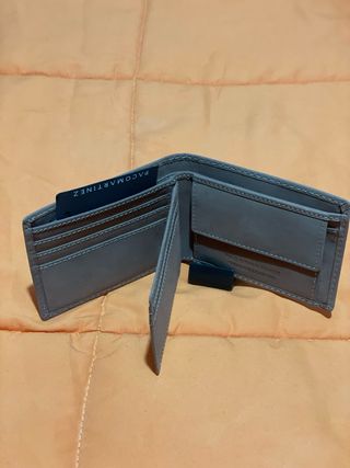 Cartera de piel hecha a mano