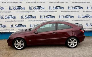 Mercedes-Benz Clase C 2006