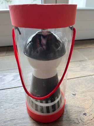 Oliera design uomo con smoking