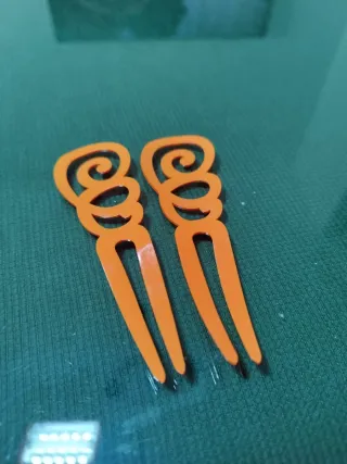 Peinecillos flamenca naranjas