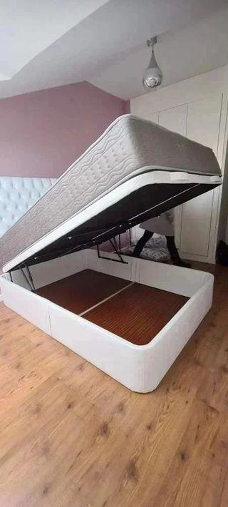 LIQUIDACION: Somieres +patas, canapes y colchones