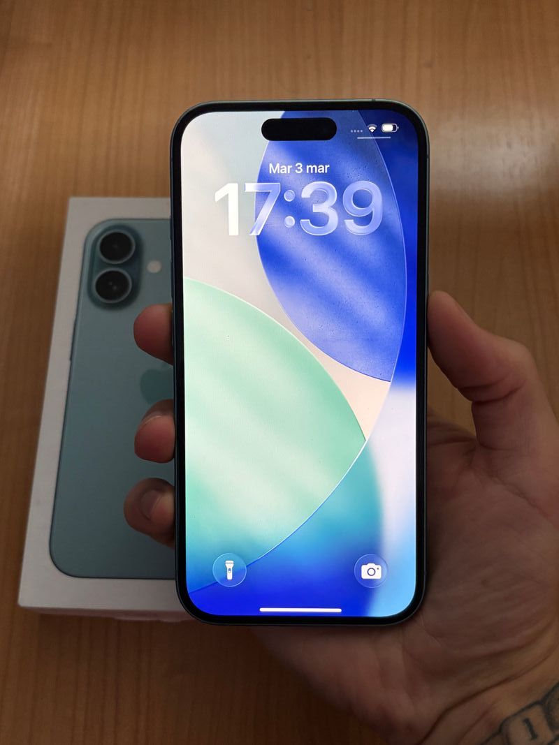 iPhone 16 Verde 96% Batería afbeelding 2