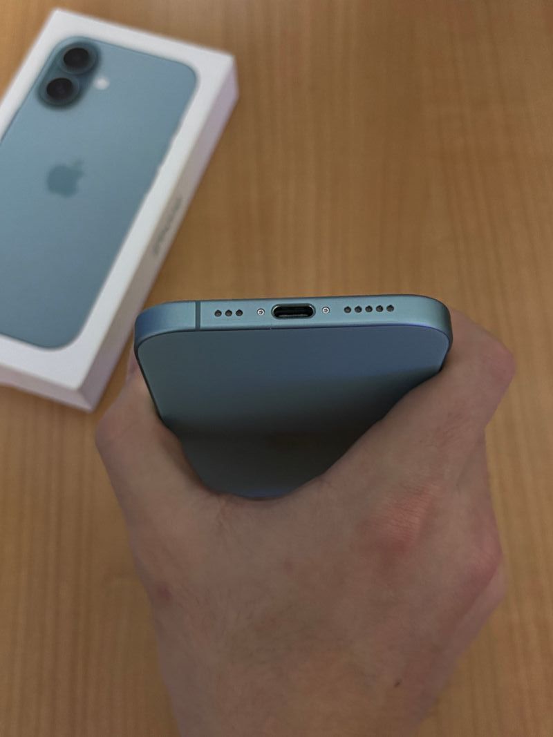 iPhone 16 Verde 96% Batería afbeelding 6