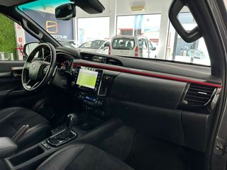 Toyota Hilux 2.8 D-4D 204CV C.Dobl GR Sport AT HVO100