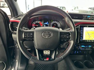 Toyota Hilux 2.8 D-4D 204CV C.Dobl GR Sport AT HVO100