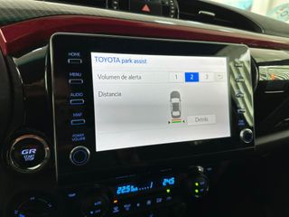 Toyota Hilux 2.8 D-4D 204CV C.Dobl GR Sport AT HVO100