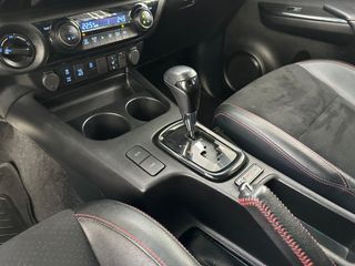 Toyota Hilux 2.8 D-4D 204CV C.Dobl GR Sport AT HVO100