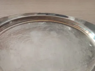 Bandeja con diseño de uvas