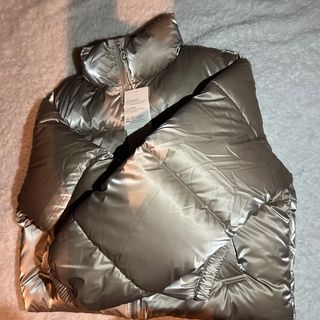 Chaqueta acolchada Zara dorada mujer