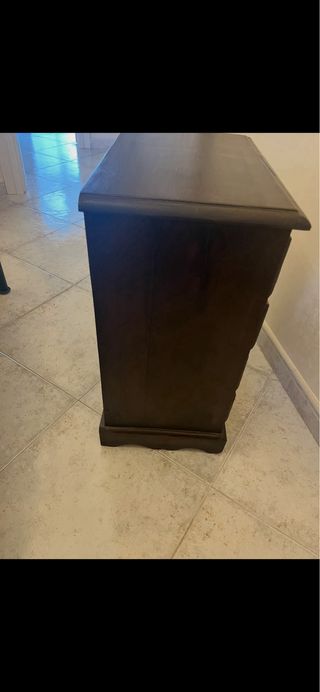 Cassettiera in legno marrone