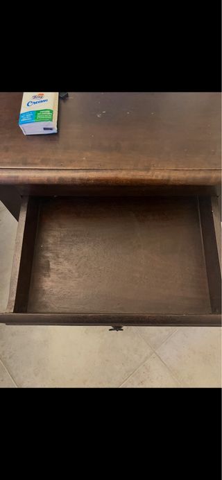 Cassettiera in legno marrone