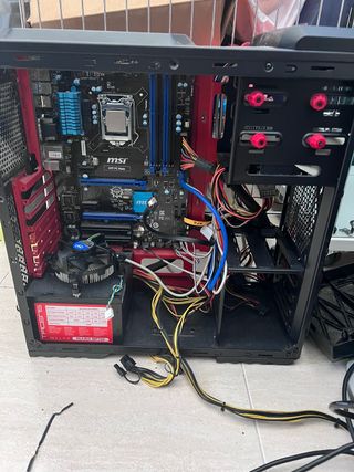 Caja PC NOX + Fuente Alimentación 700W