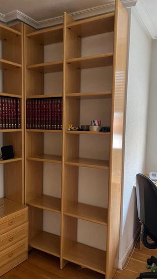 Estantería de madera maciza URGE VENTA NEGOCIABLE