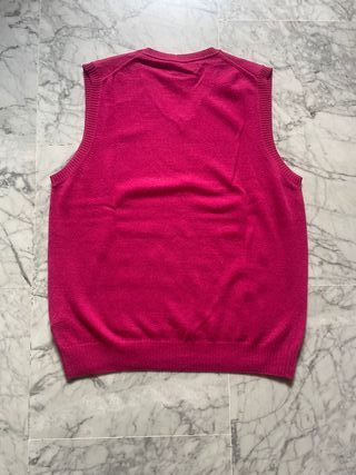 Chaleco Gant Fucsia Magenta Estilo Preppy