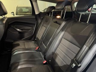 Ford Kuga TITANIUM/AUTOMÁTICO/TECHO PANORAMICO