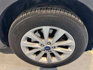 Ford Kuga TITANIUM/AUTOMÁTICO/TECHO PANORAMICO