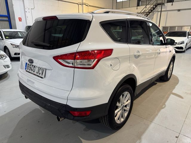 Ford Kuga TITANIUM/AUTOMÁTICO/TECHO PANORAMICO