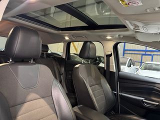 Ford Kuga TITANIUM/AUTOMÁTICO/TECHO PANORAMICO