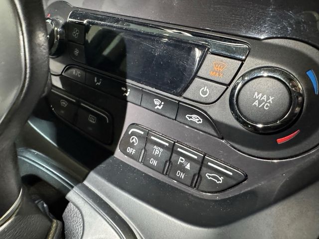 Ford Kuga TITANIUM/AUTOMÁTICO/TECHO PANORAMICO