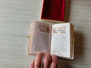 Devocionario Primera Comunión antiguo