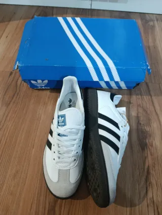 Zapatillas Adidas Samba Blancas y Negras