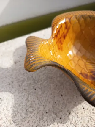 Cuenco de pez, cerámica española