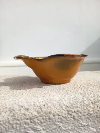 Cuenco de pez, cerámica española