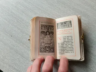 Devocionario antiguo