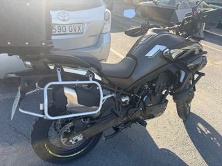 CF Moto 800 MT Explorer Negra